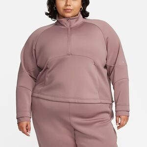 NWT Women's Plus size 3X Nike dri-fit 1/2 Zip Top